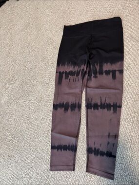 aerie Black and Brown Ombre Tie-Dye High-Rise Leggings